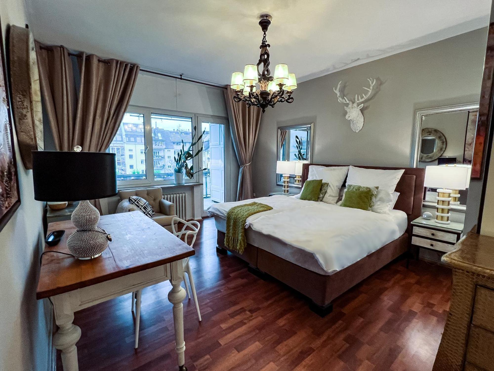 Big, Central And Charming Apartment On Schaafenstrasse Κολωνία Εξωτερικό φωτογραφία