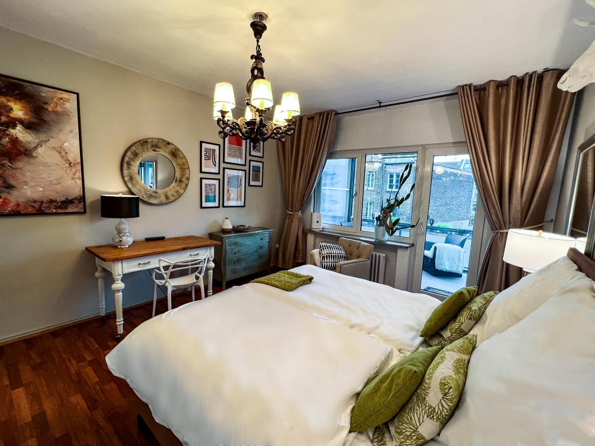 Big, Central And Charming Apartment On Schaafenstrasse Κολωνία Εξωτερικό φωτογραφία